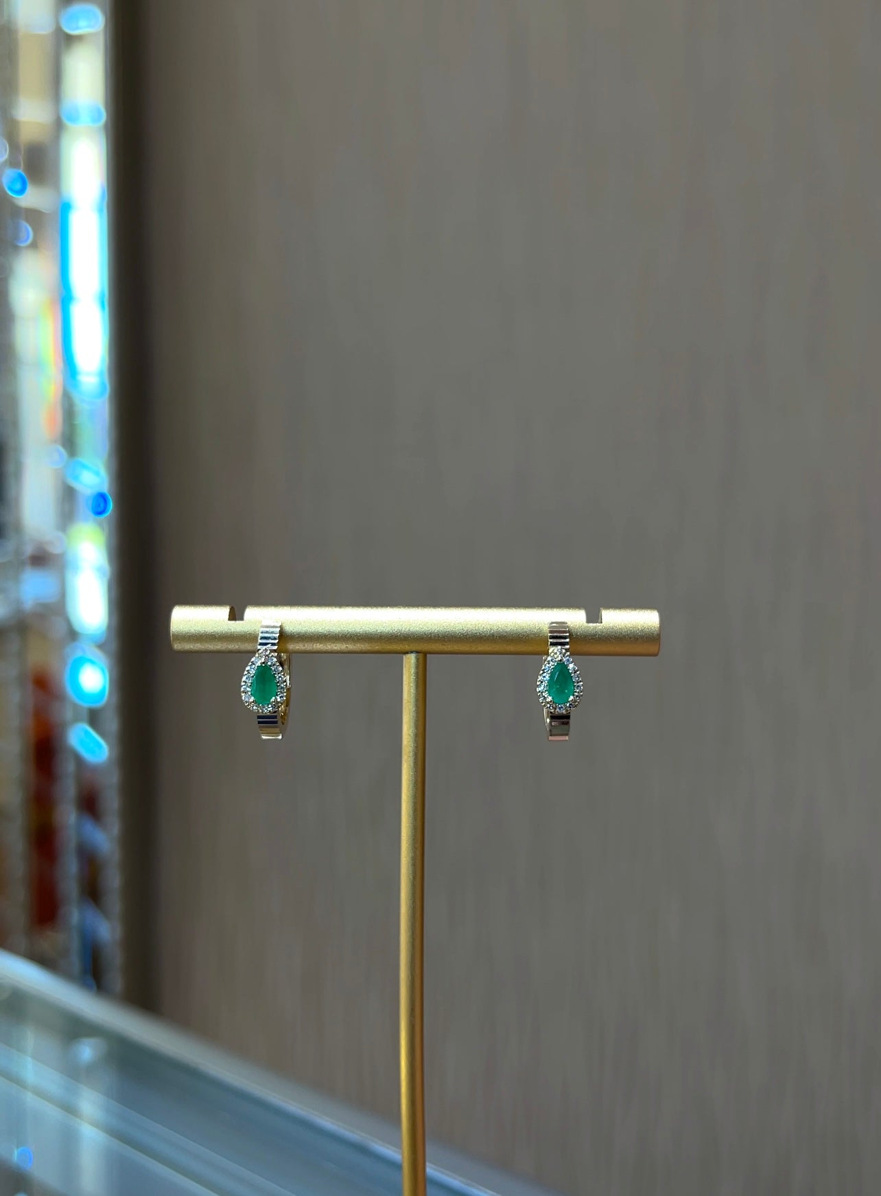 14KT Yellow Gold Diamond / Emerald Hoop Earrings