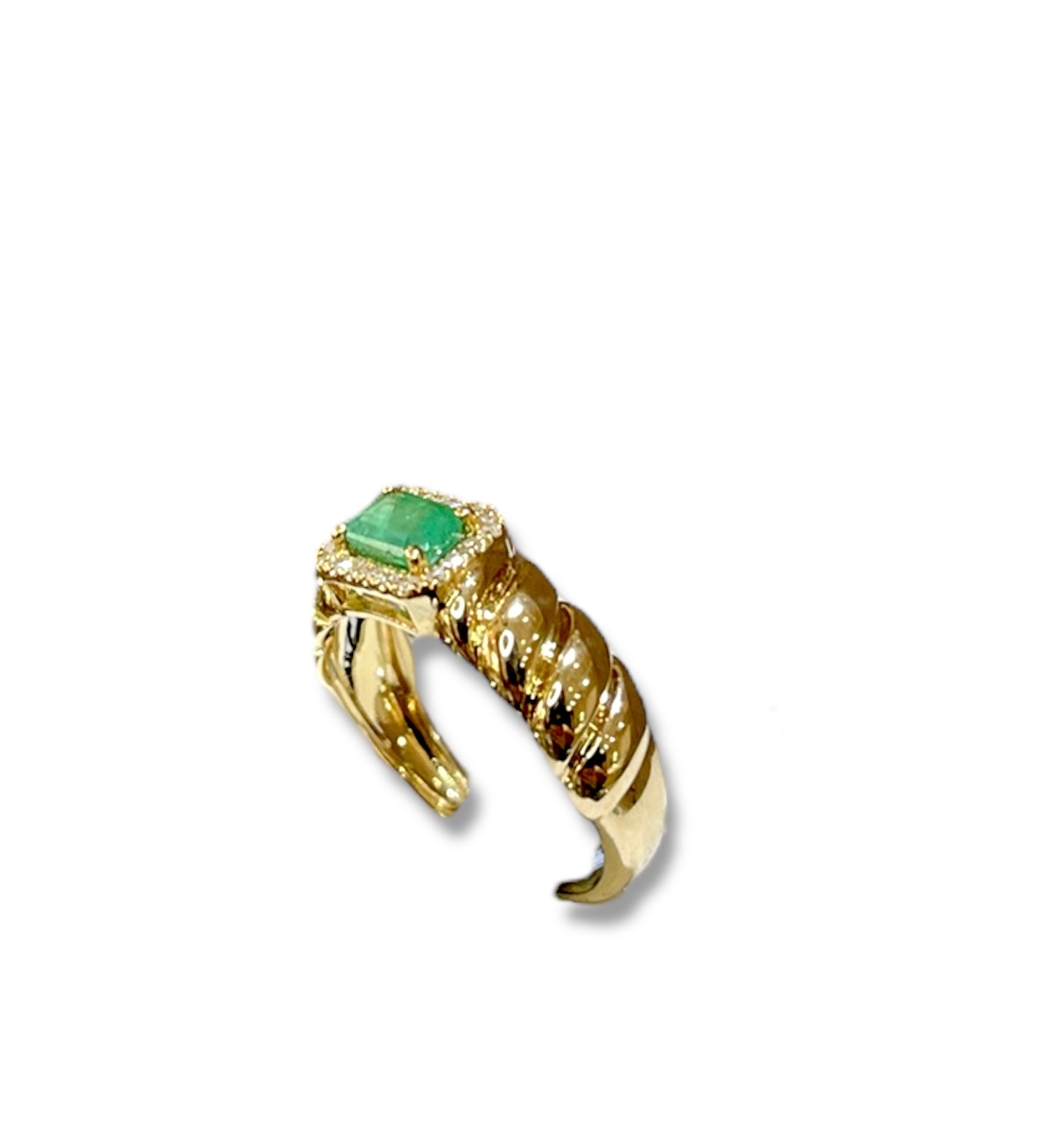 0.07CT Diamond / 0.57CT Emerald Rope Style Ring