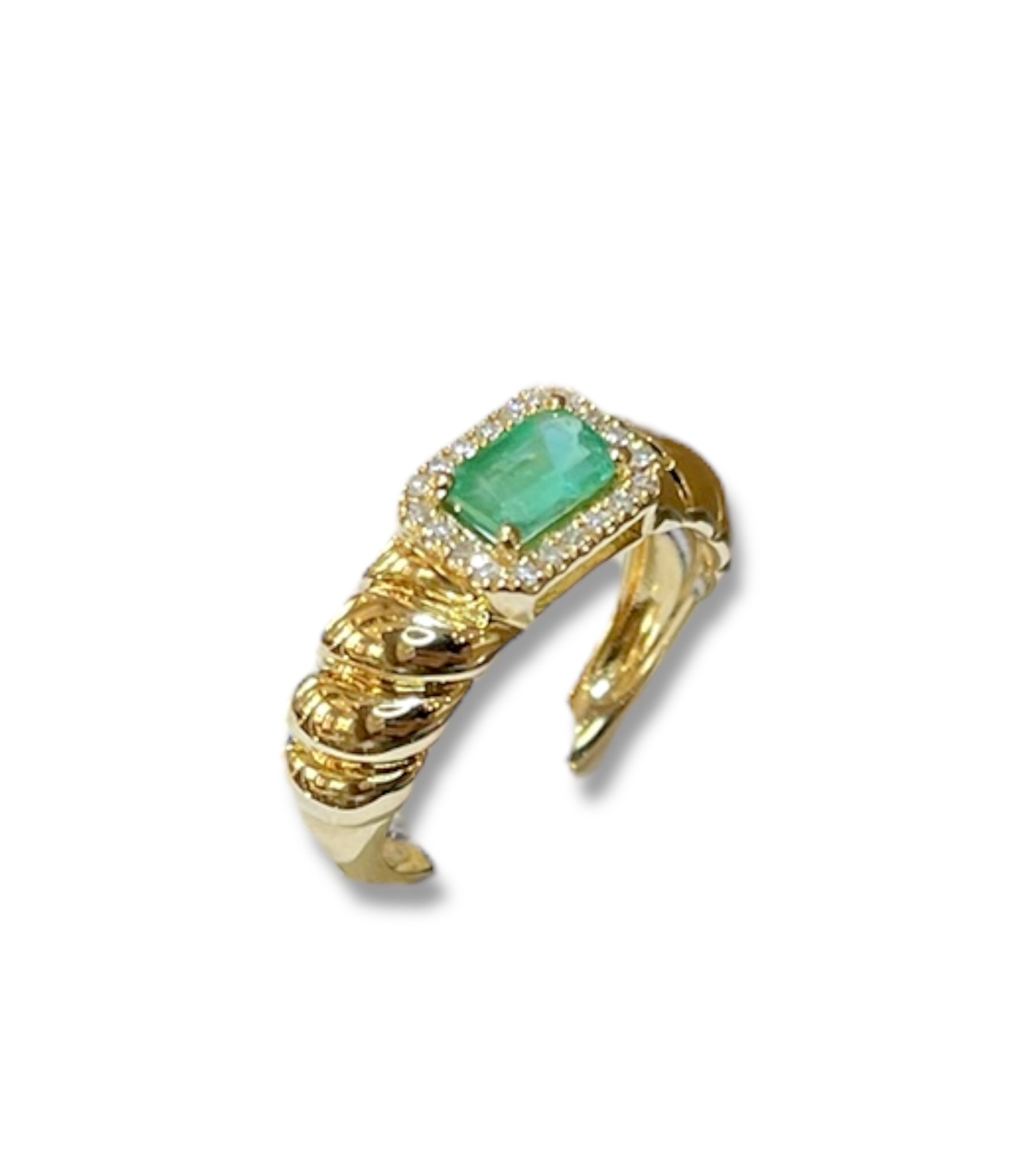 0.07CT Diamond / 0.57CT Emerald Rope Style Ring