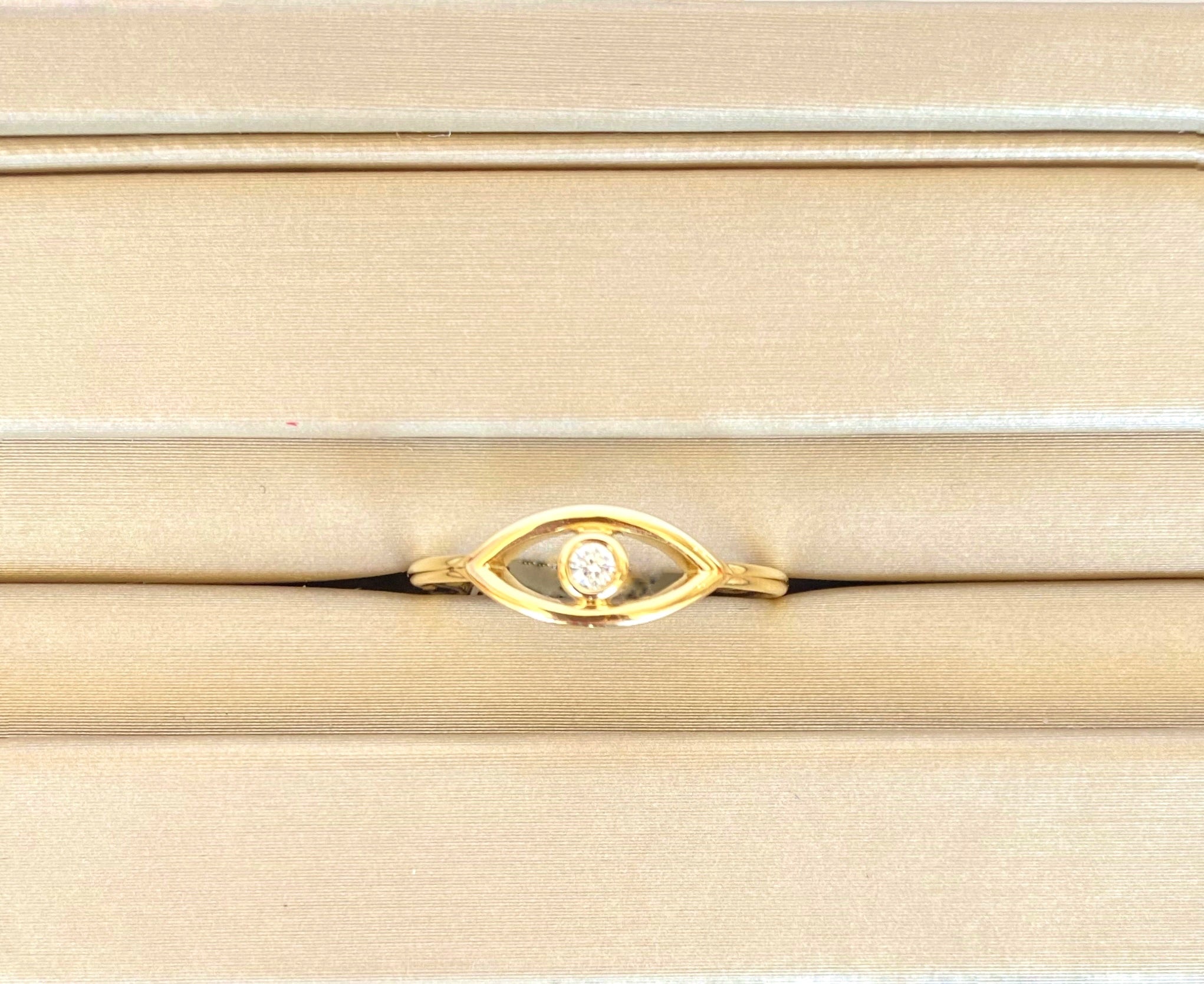 14KT Yellow Gold Diamond Heart Ring